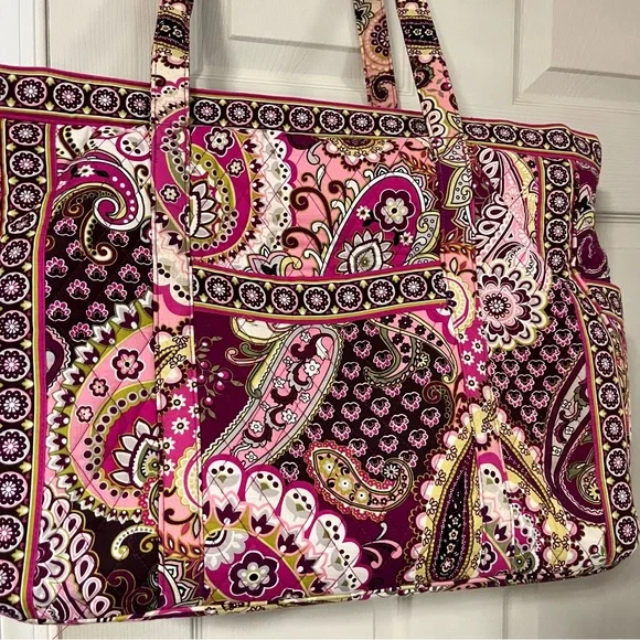 Vera Bradley Vera Tote bag Very Berry Paisley pattern - Picture 2 of 4